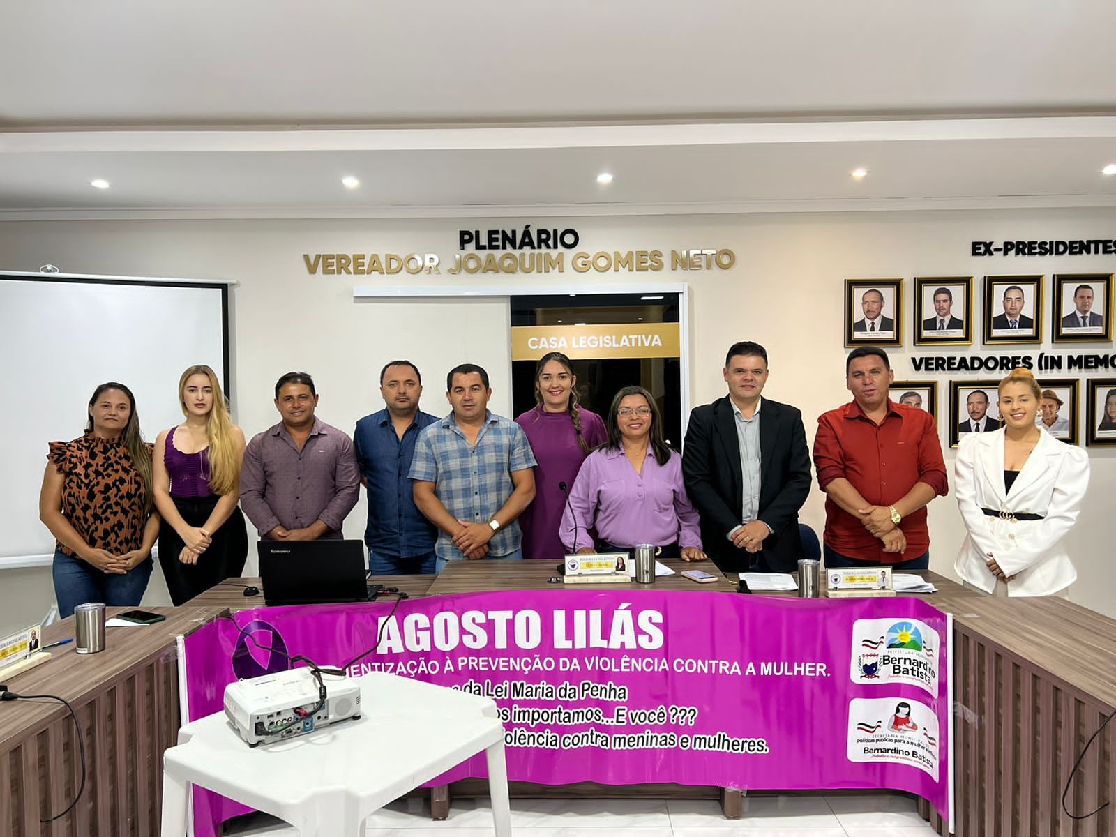 Chegamos ao final do mês de agosto, dedicado à conscientização e combate à violência contra a mulher, o "Agosto Lilás".